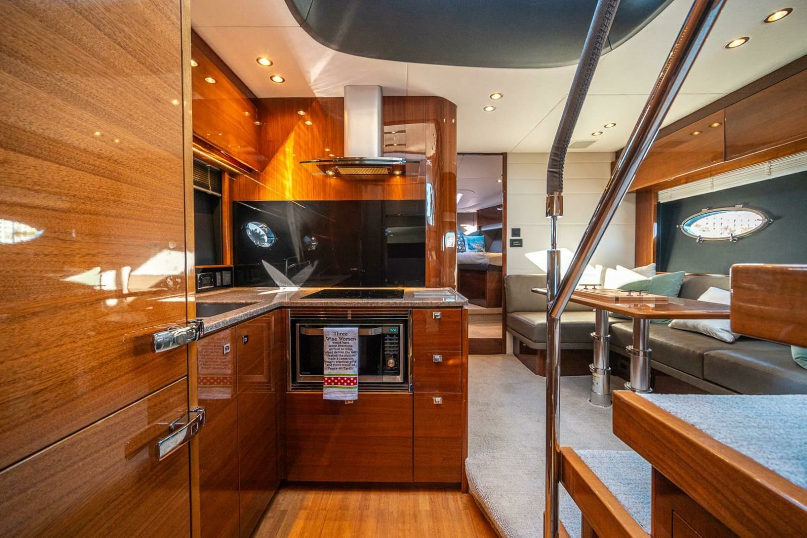 2016 Princess V48 - Photo 20