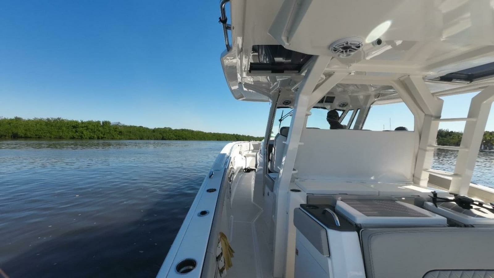 2022 Pursuit S428 - Photo 13