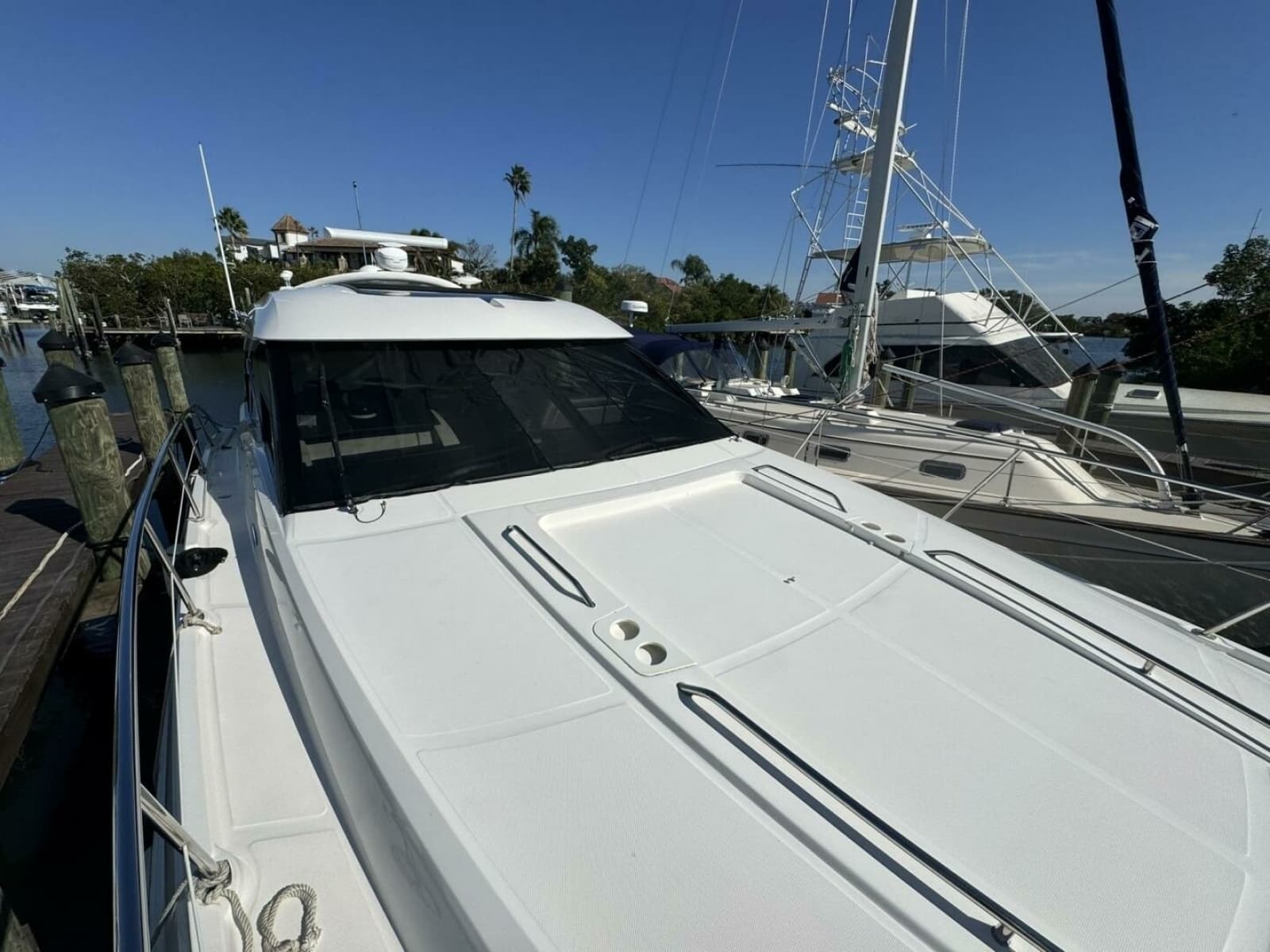 2016 Sea Ray 470 Sundancer - Photo 36