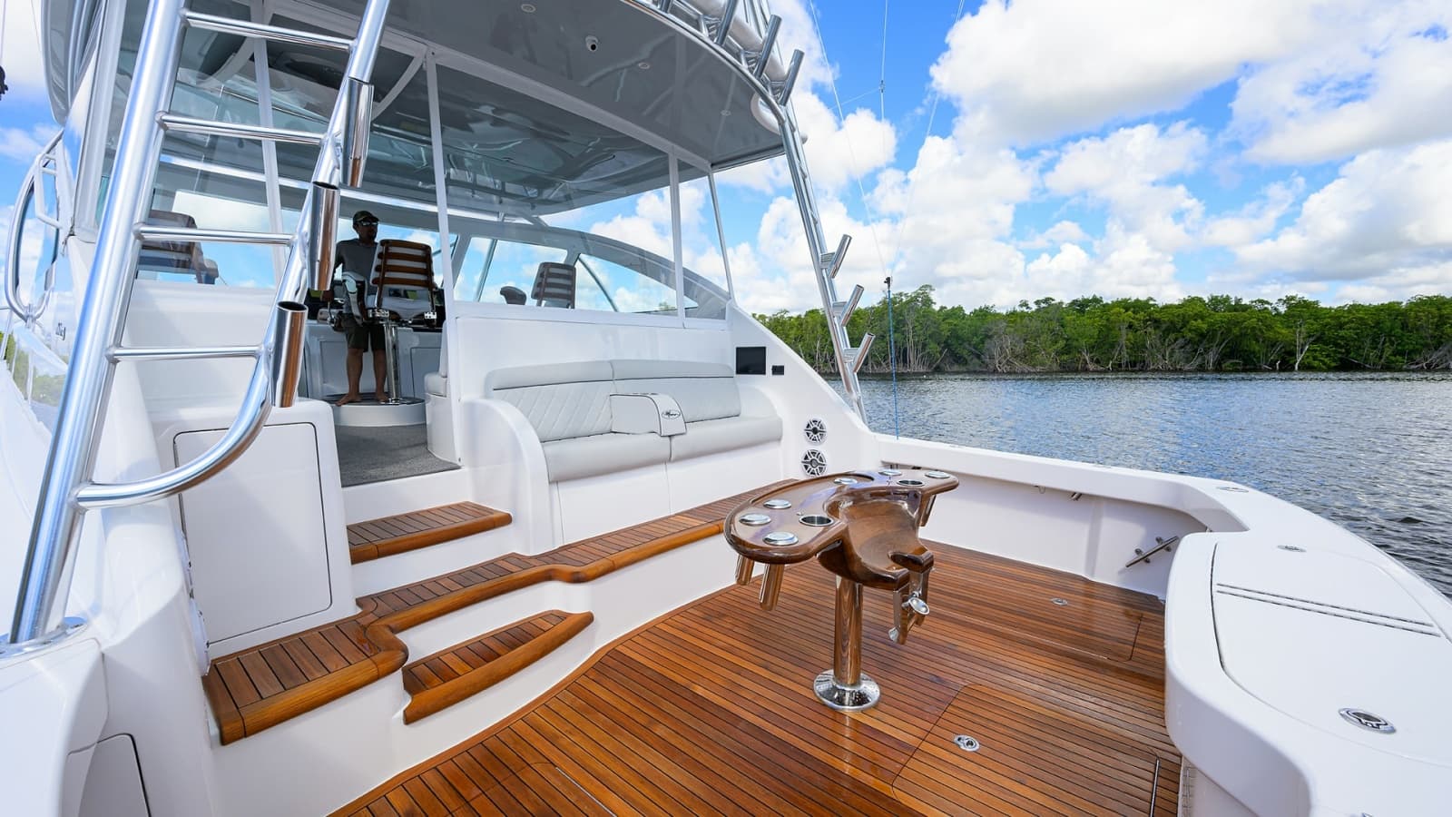 2022 Viking 44 Open - Photo 22