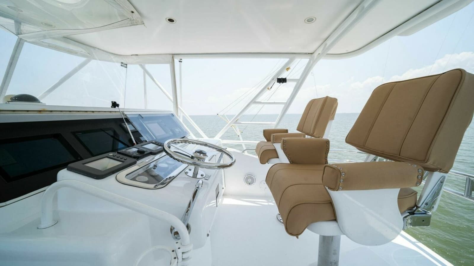 2003 Hatteras 54 Convertible - Photo 49