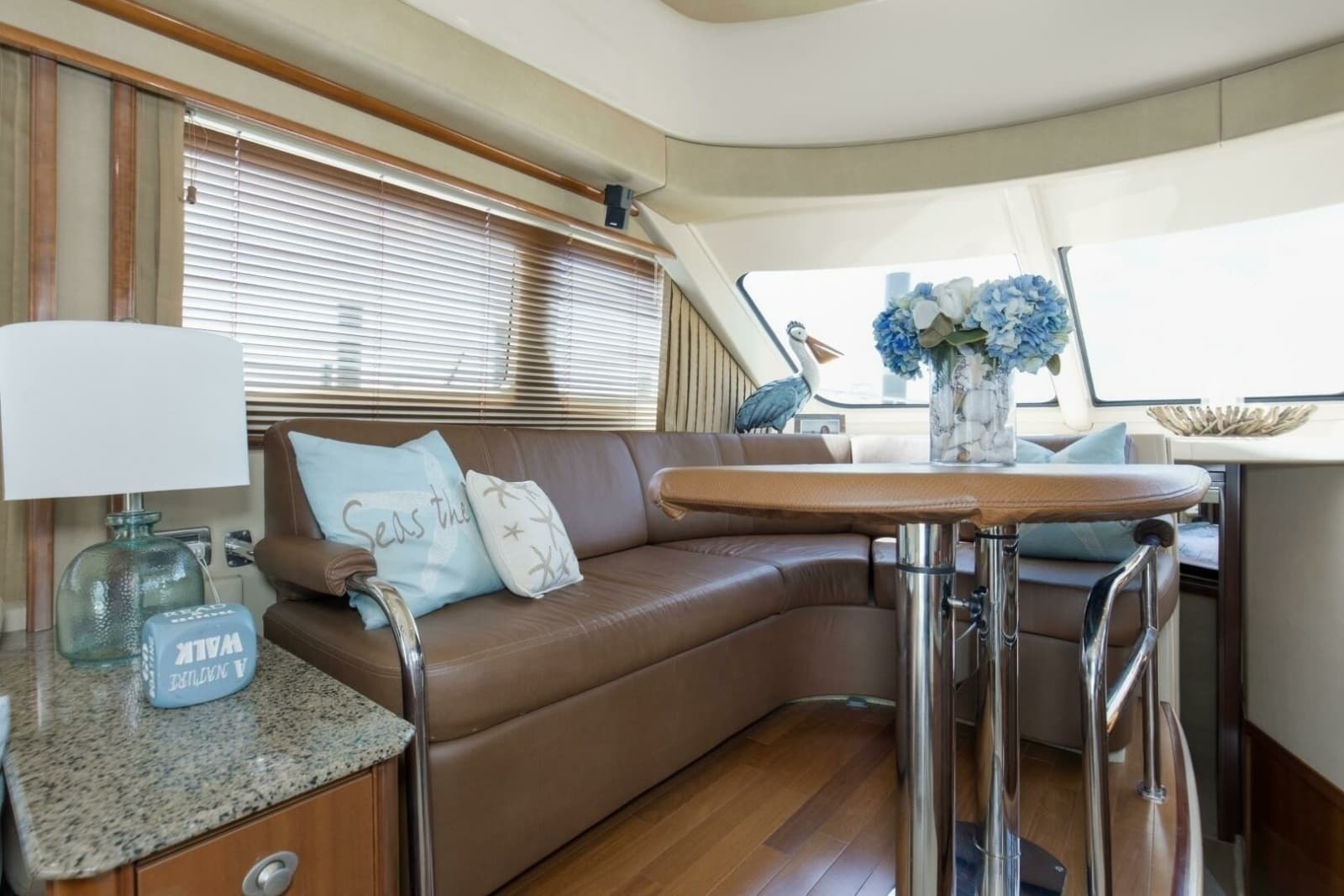 2007 Sea Ray 52 Sedan Bridge - Photo 13
