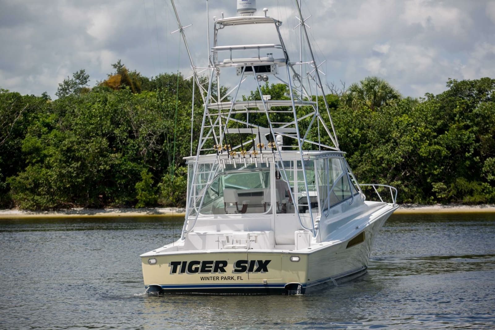 2001 Viking 50 Express - Photo 64