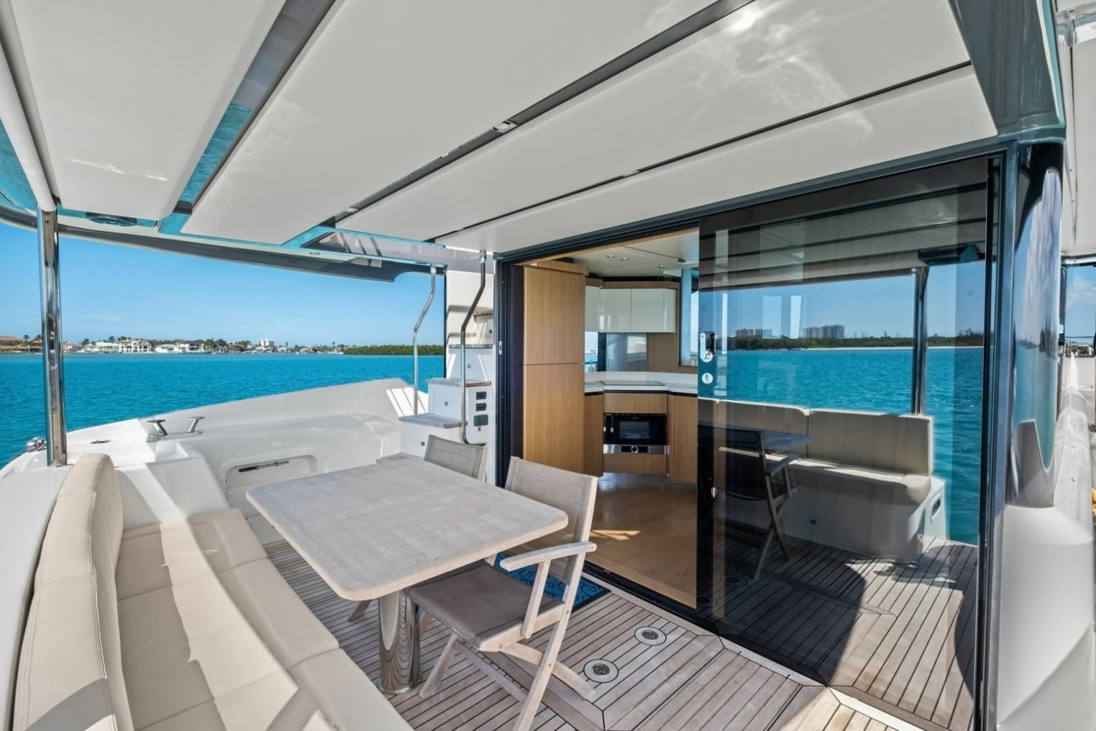 2019 Absolute 52 Navetta - Photo 6