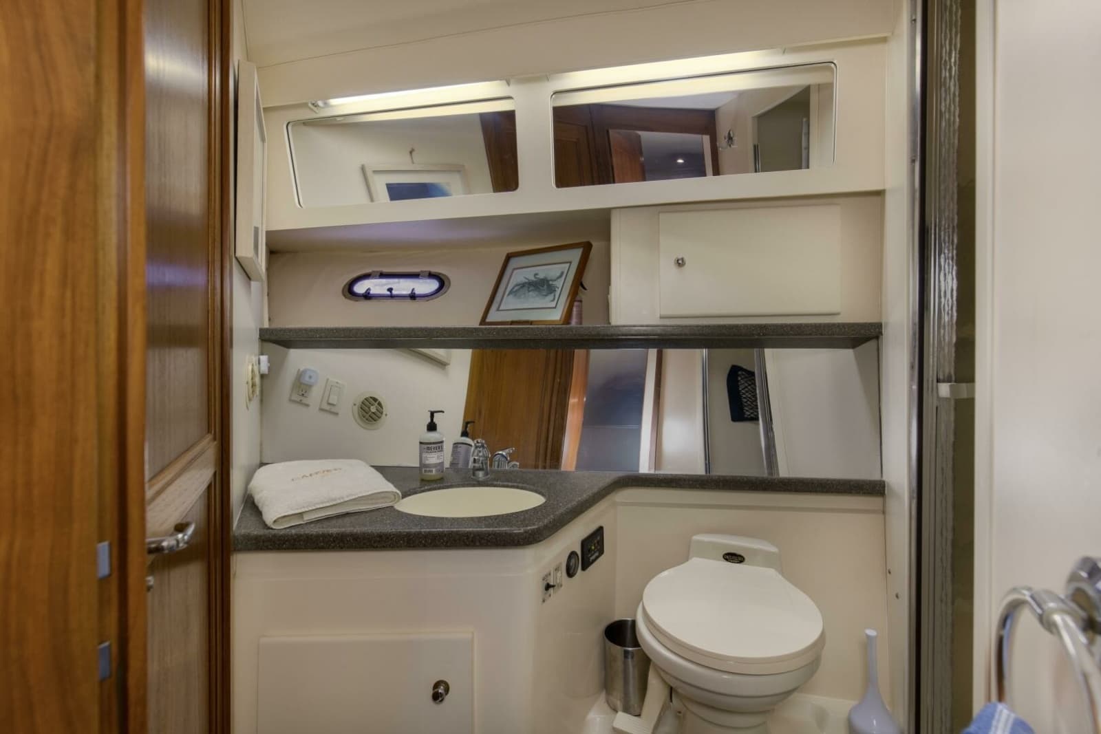 1997 Carver 445 Aft Cabin - Photo 27