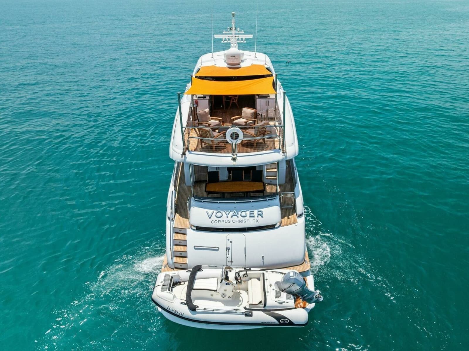 2006 Lazzara Yachts 84 Skylounge - Photo 193