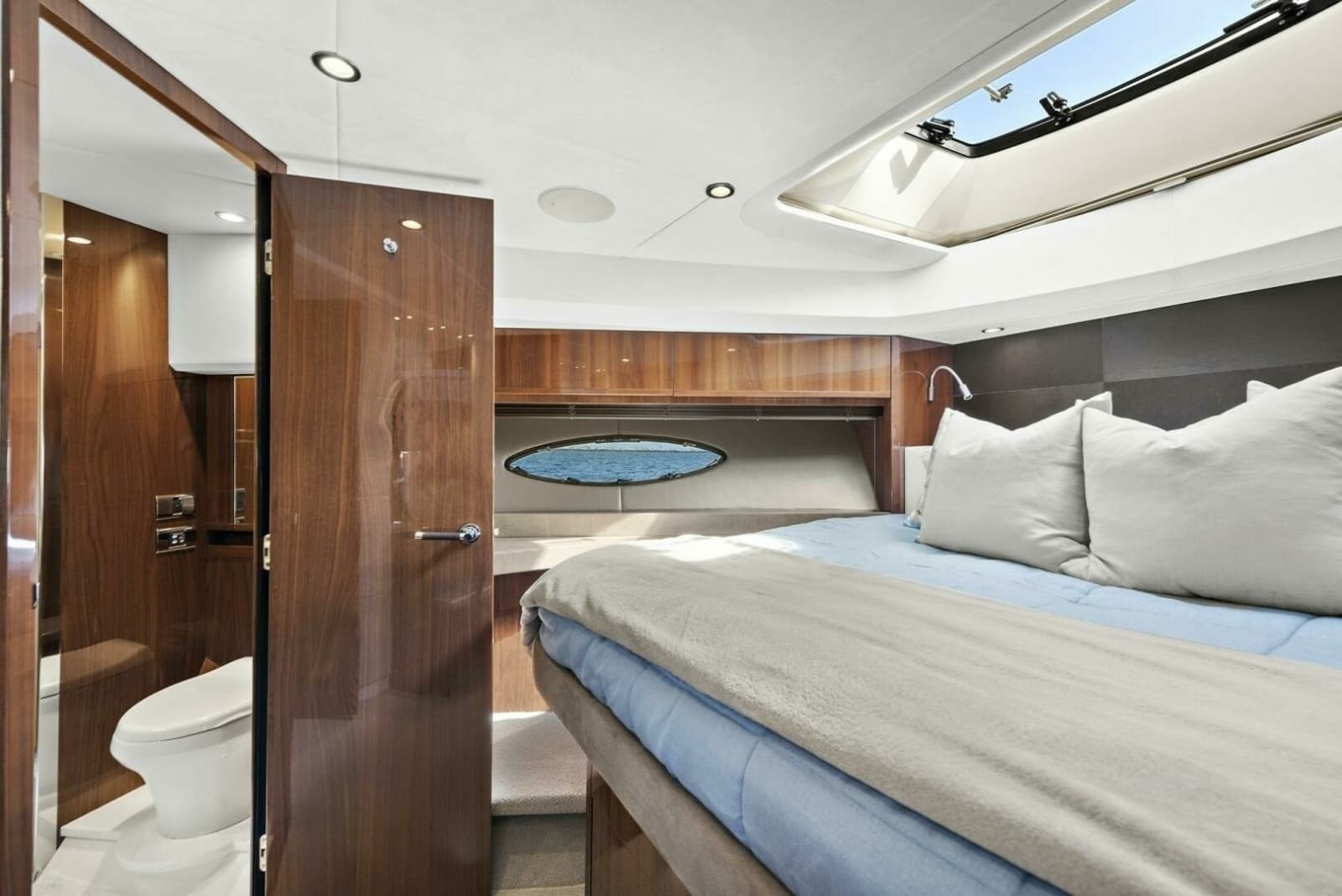 2015 Princess 72 Motoryacht - Photo 25
