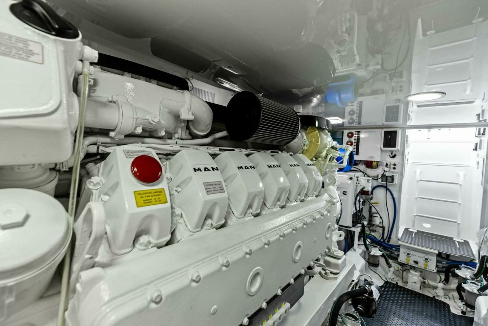 2023 Viking 54 Convertible - Photo 123