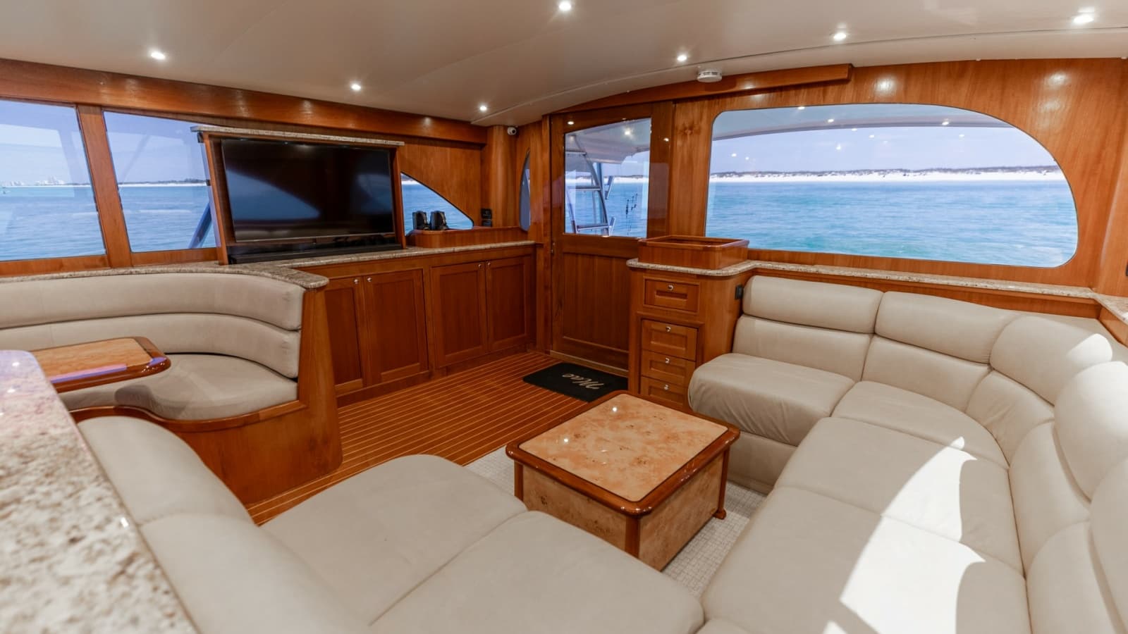 2006 Blackwell 65 Convertible - Photo 10