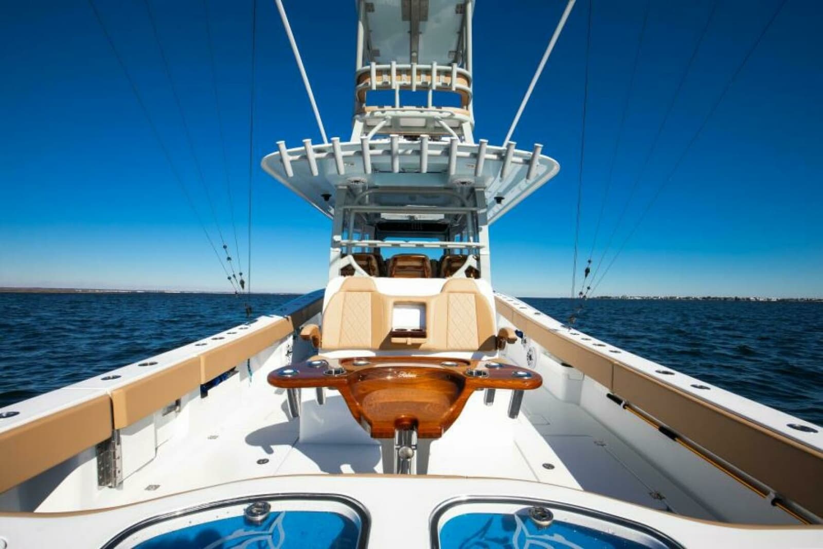 2025 Freeman 43 Center Console - Photo 7