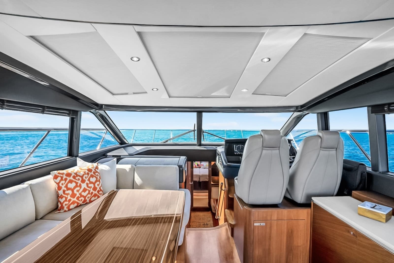 2016 Princess V58 - Photo 9