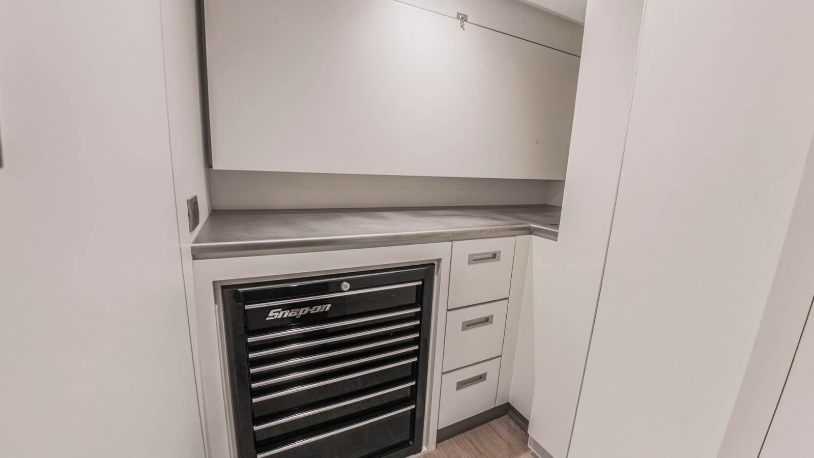 2024 Ocean Alexander 28E - Photo 57