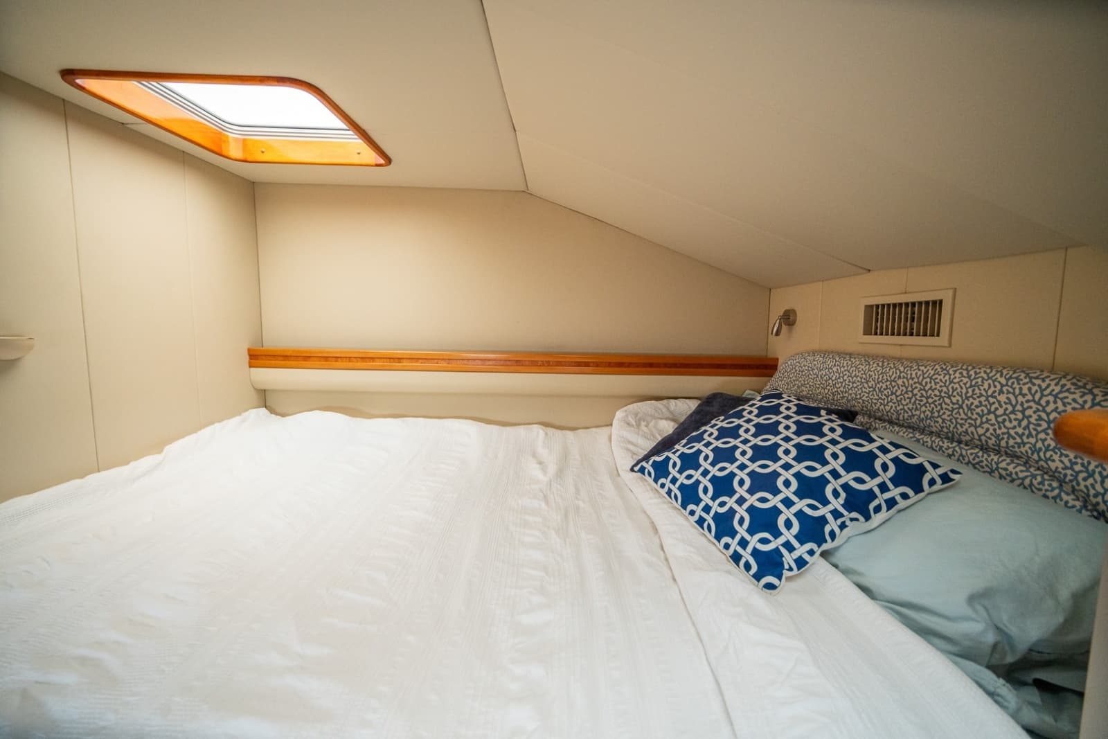 2000 Venturer 44 Catamaran/Sportfish - Photo 27