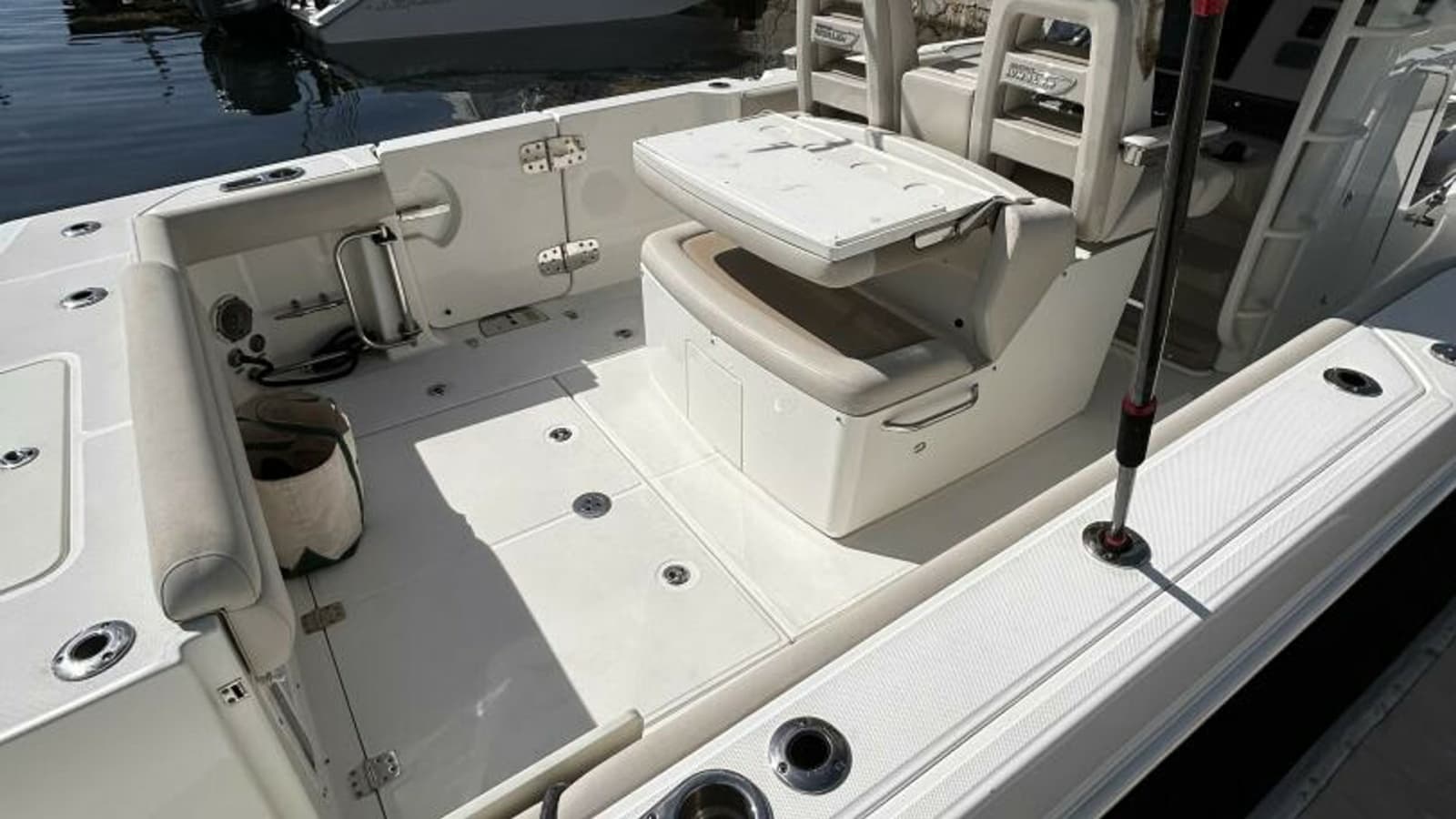 2017 Boston Whaler 330 Outrage - Photo 22
