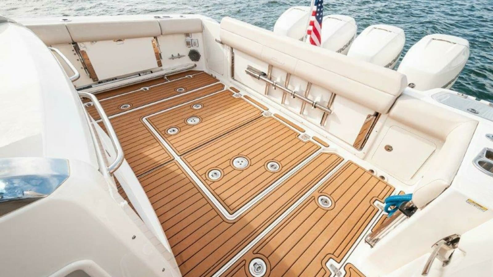 2018 Boston Whaler 420 Outrage - Photo 18