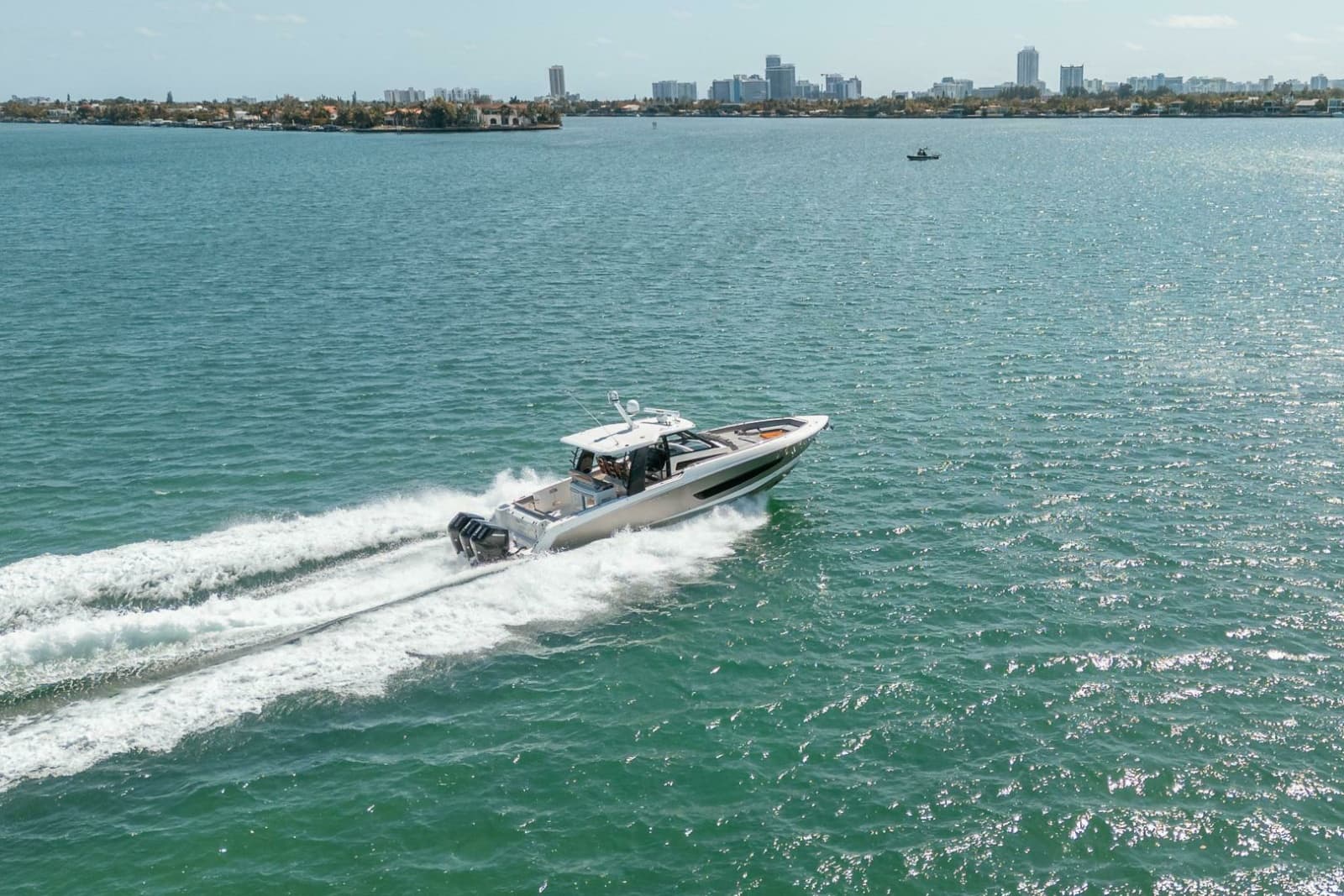2023 Boston Whaler 420 Outrage - Photo 34