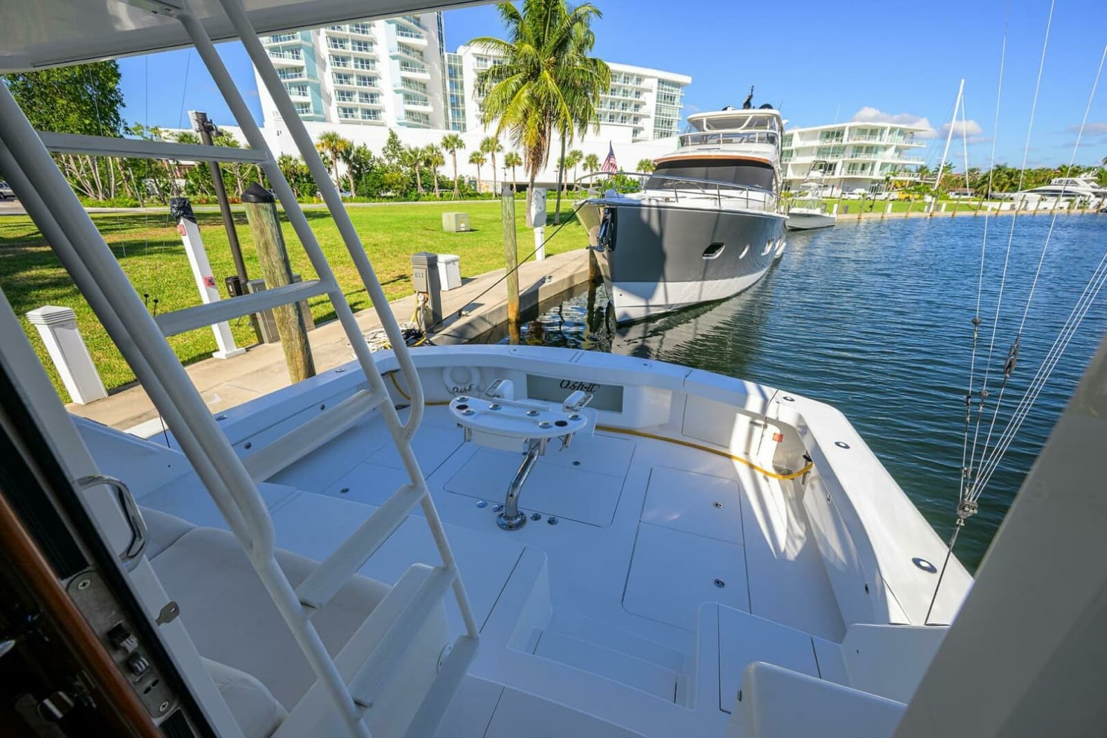 2014 Viking 76 Enclosed Bridge - Photo 59