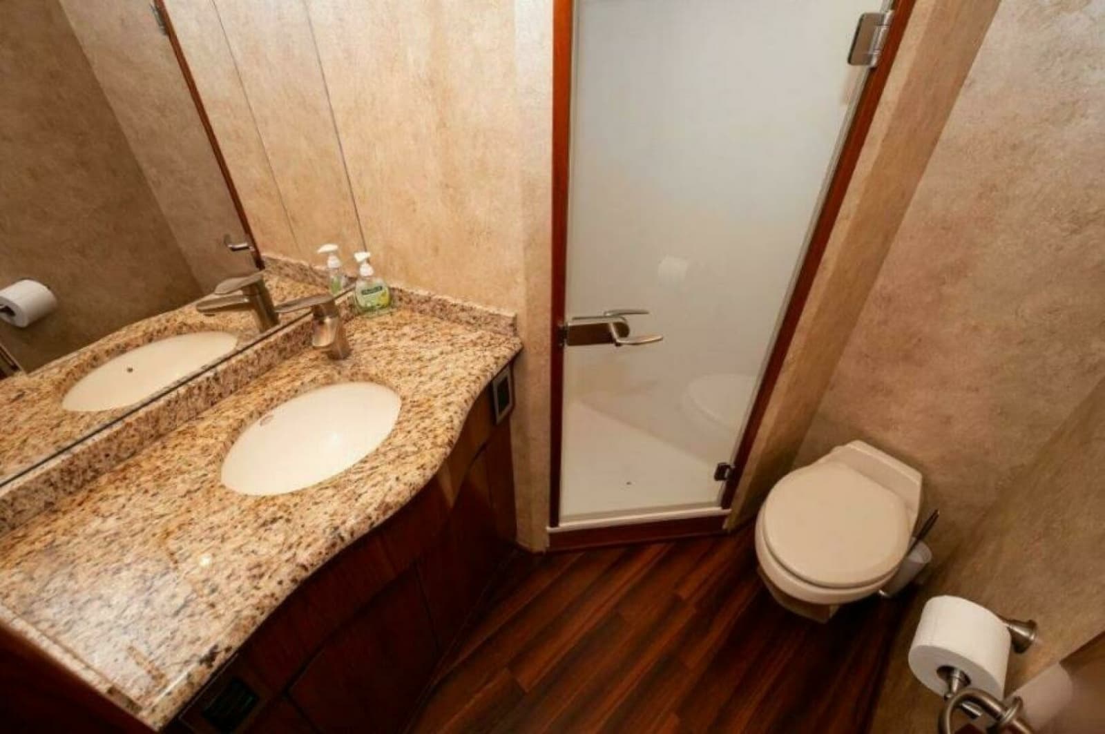 2012 Viking 76 Enclosed Sky Bridge - Photo 39