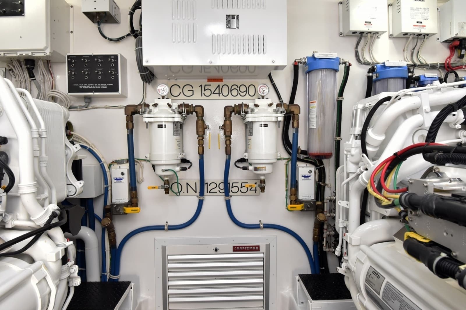 2019 Viking 80 Skybridge - Photo 223