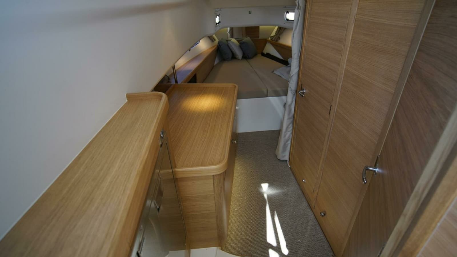 2025 Nimbus Tender 11 - Photo 21