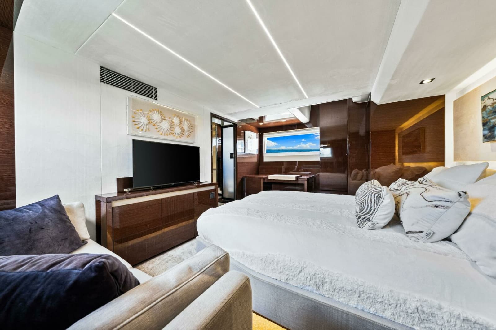 2019 Prestige 630 Flybridge - Photo 52