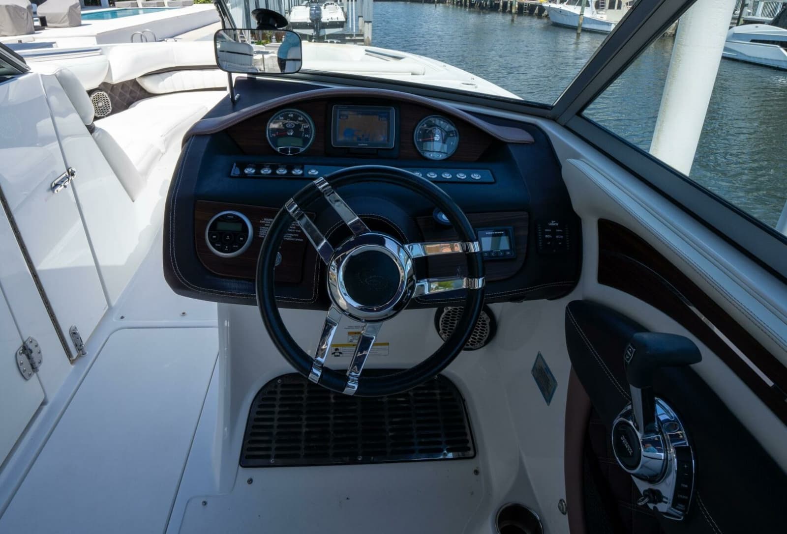2013 Cobalt 28 - Photo 15