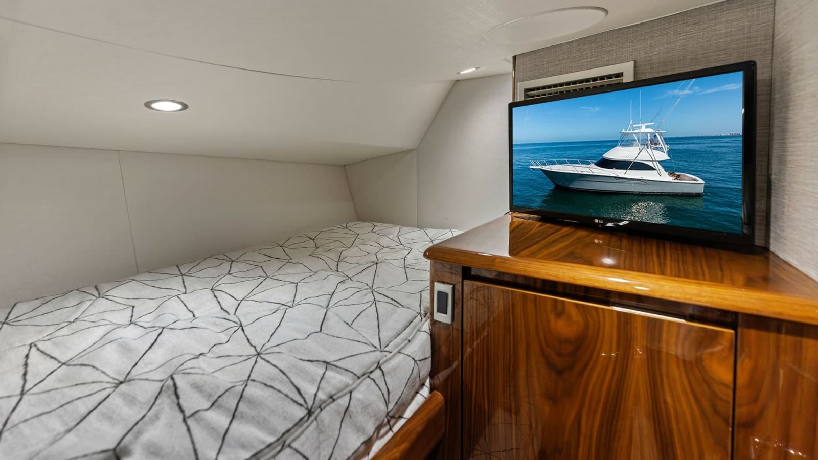 2024 Viking 54 Convertible - Photo 66