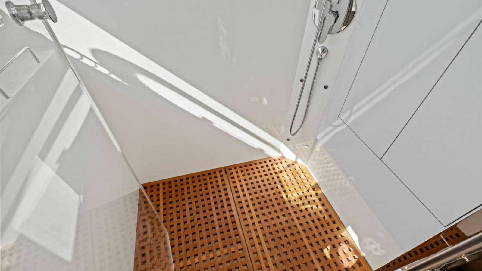 2022 Aquila 54 Yacht - Photo 29