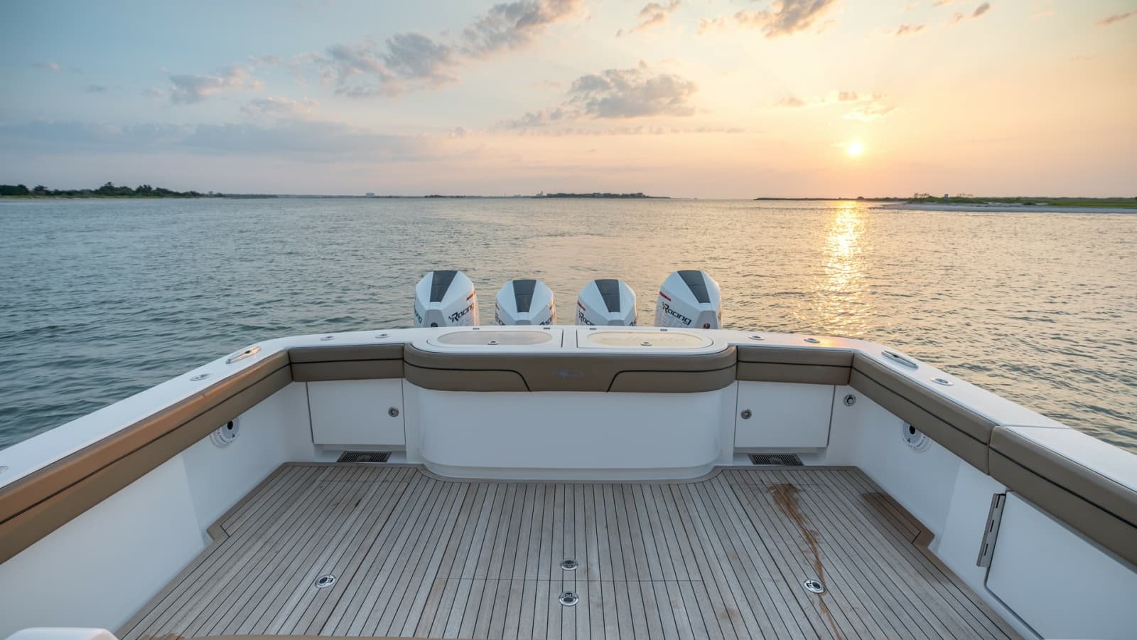 2022 Valhalla Boatworks V-46 - Photo 16