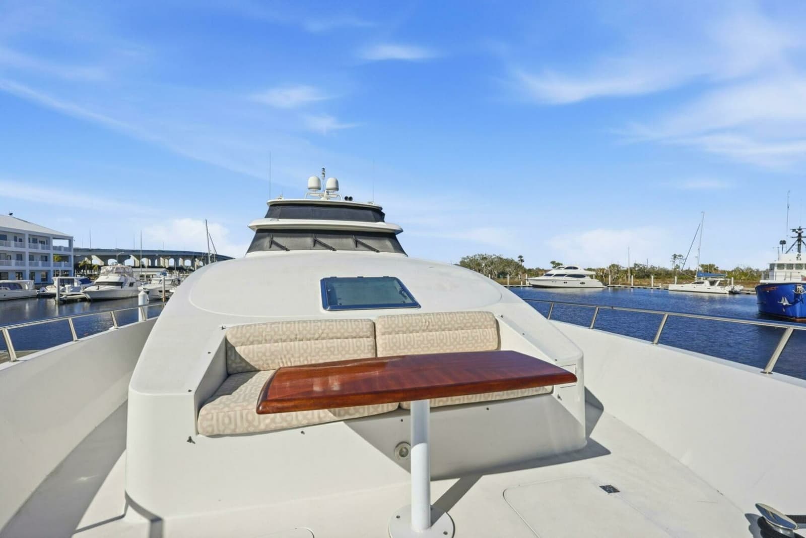 2008 Cheoy Lee 95 Motor Yacht - Photo 7