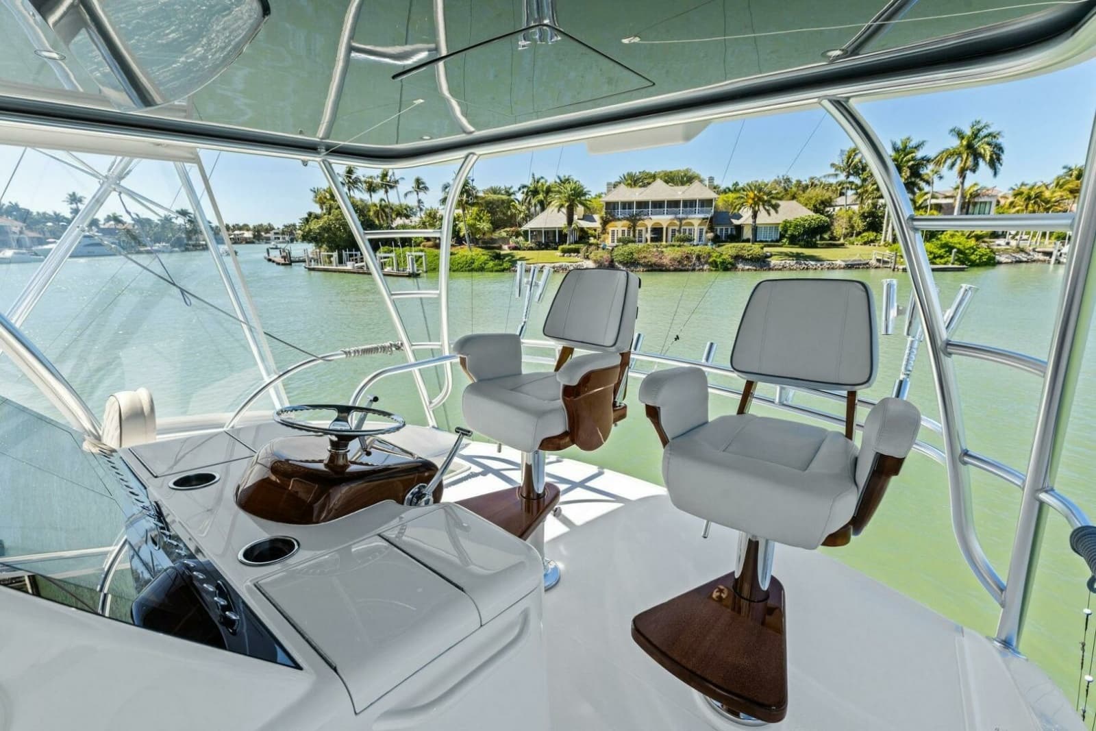 2023 Viking 54 Convertible - Photo 71