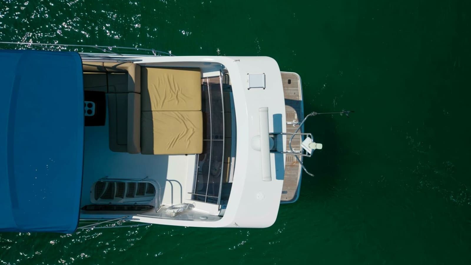 2011 Princess 64 - Photo 43