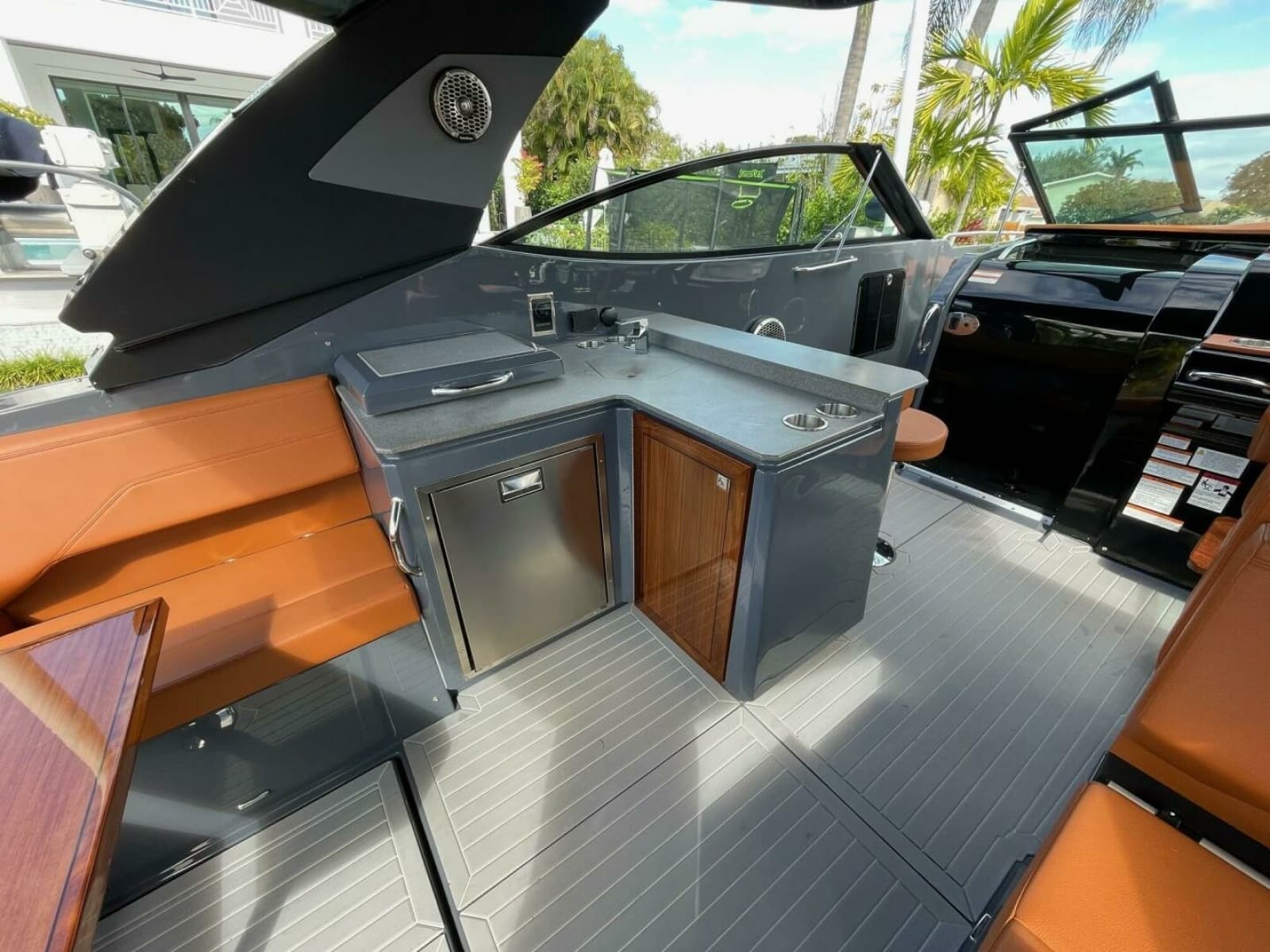 2023 Cruisers Yachts 38 GLS - Photo 43