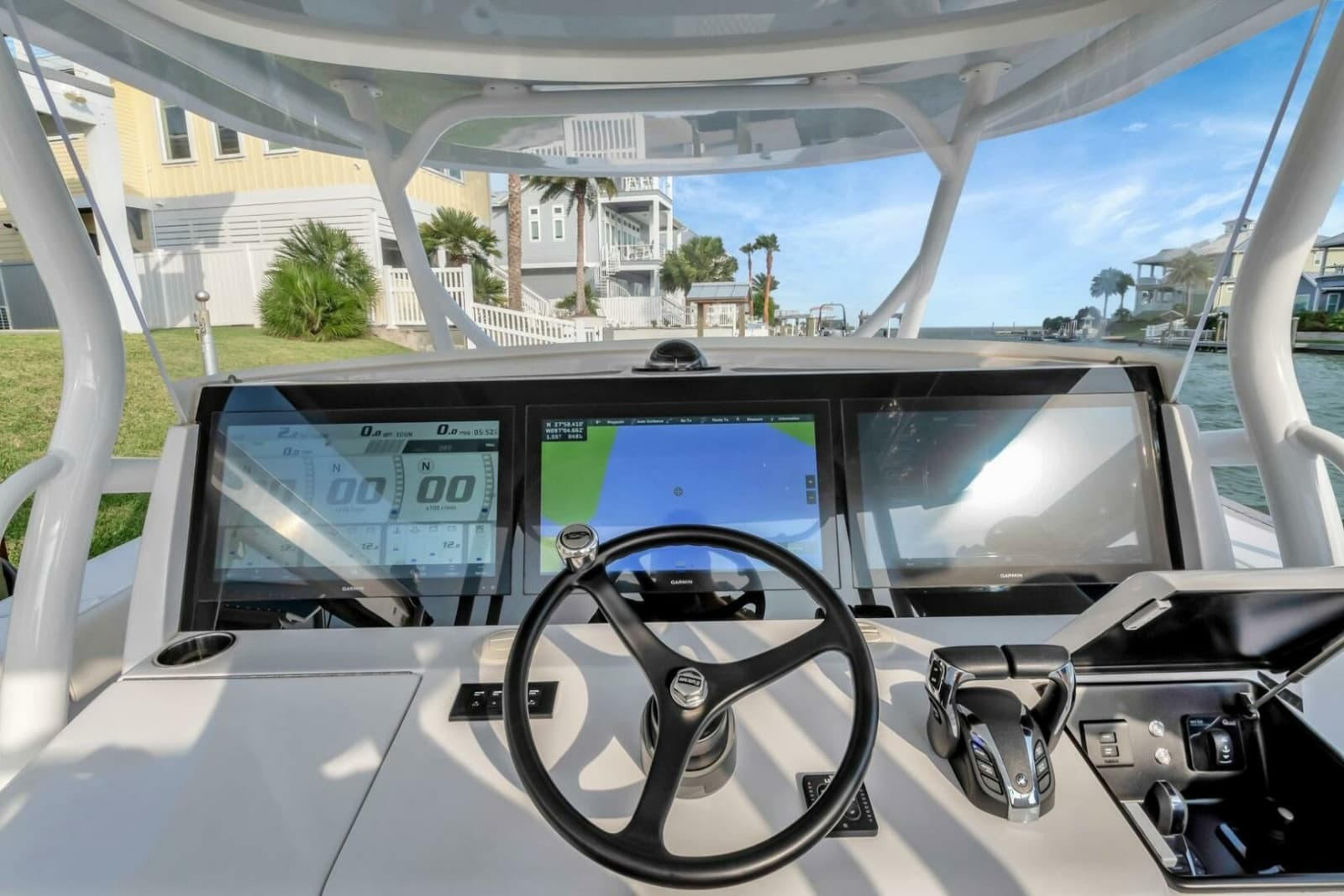 2023 Jupiter 43 Center Console - Photo 3