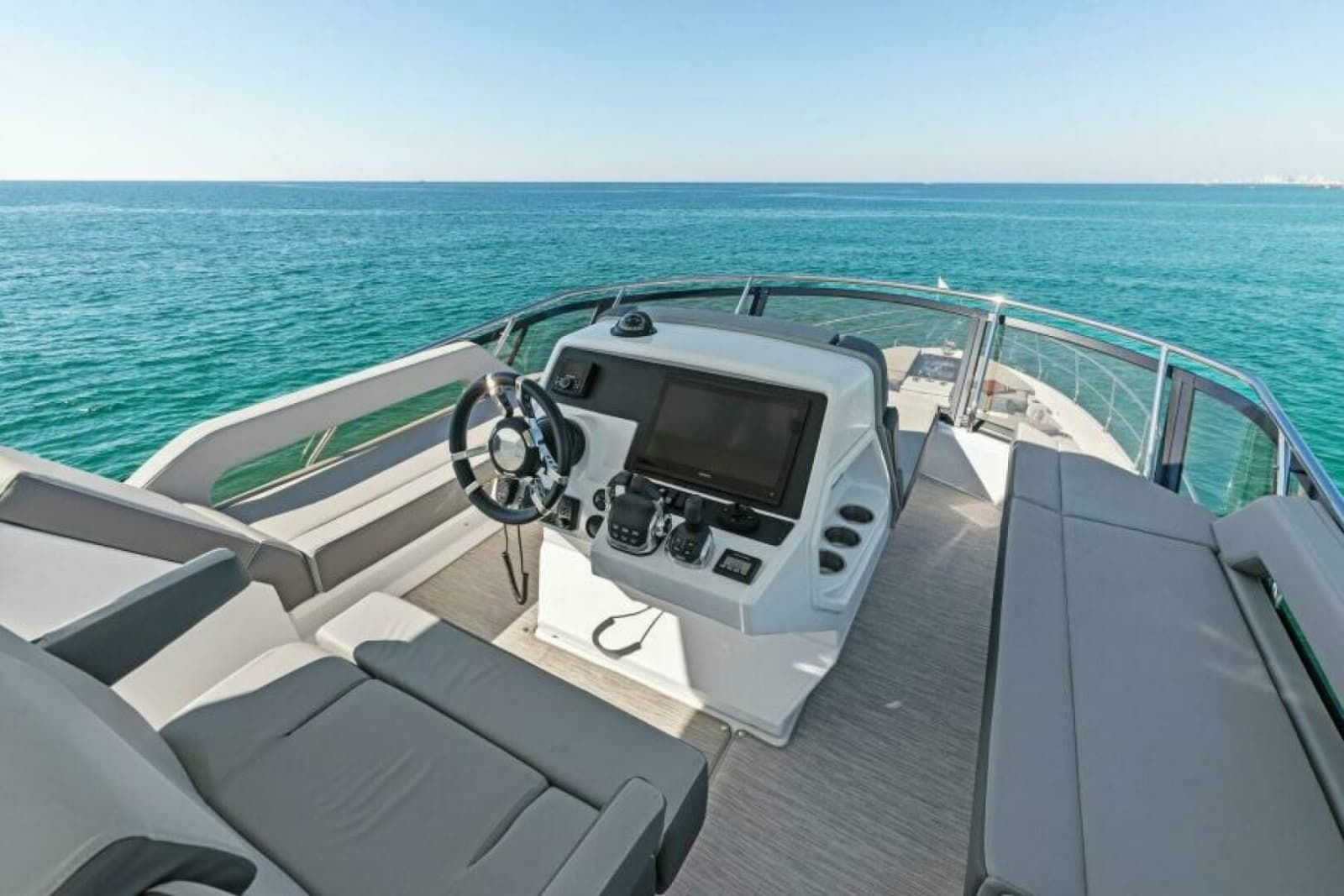 2023 Cruisers Yachts 60 Cantius Fly - Photo 38
