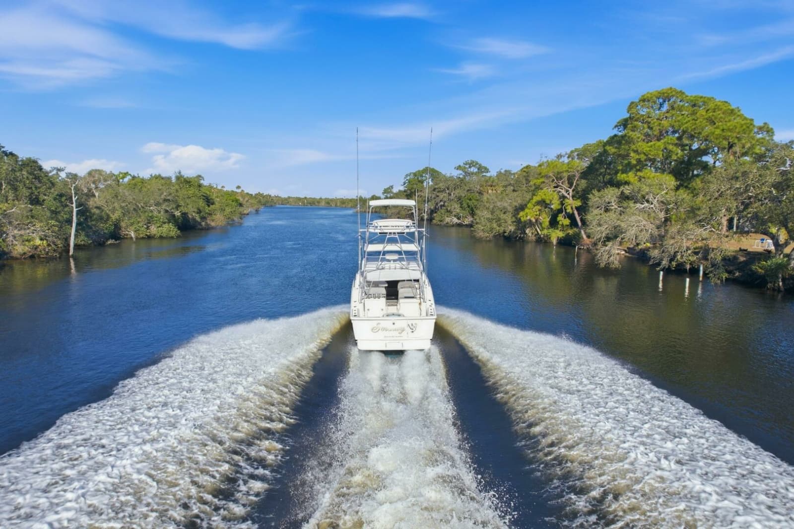 2011 Tiara Yachts 3100 Open - Photo 12