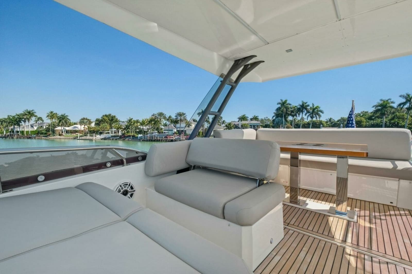 2022 Prestige 520 Flybridge - Photo 71