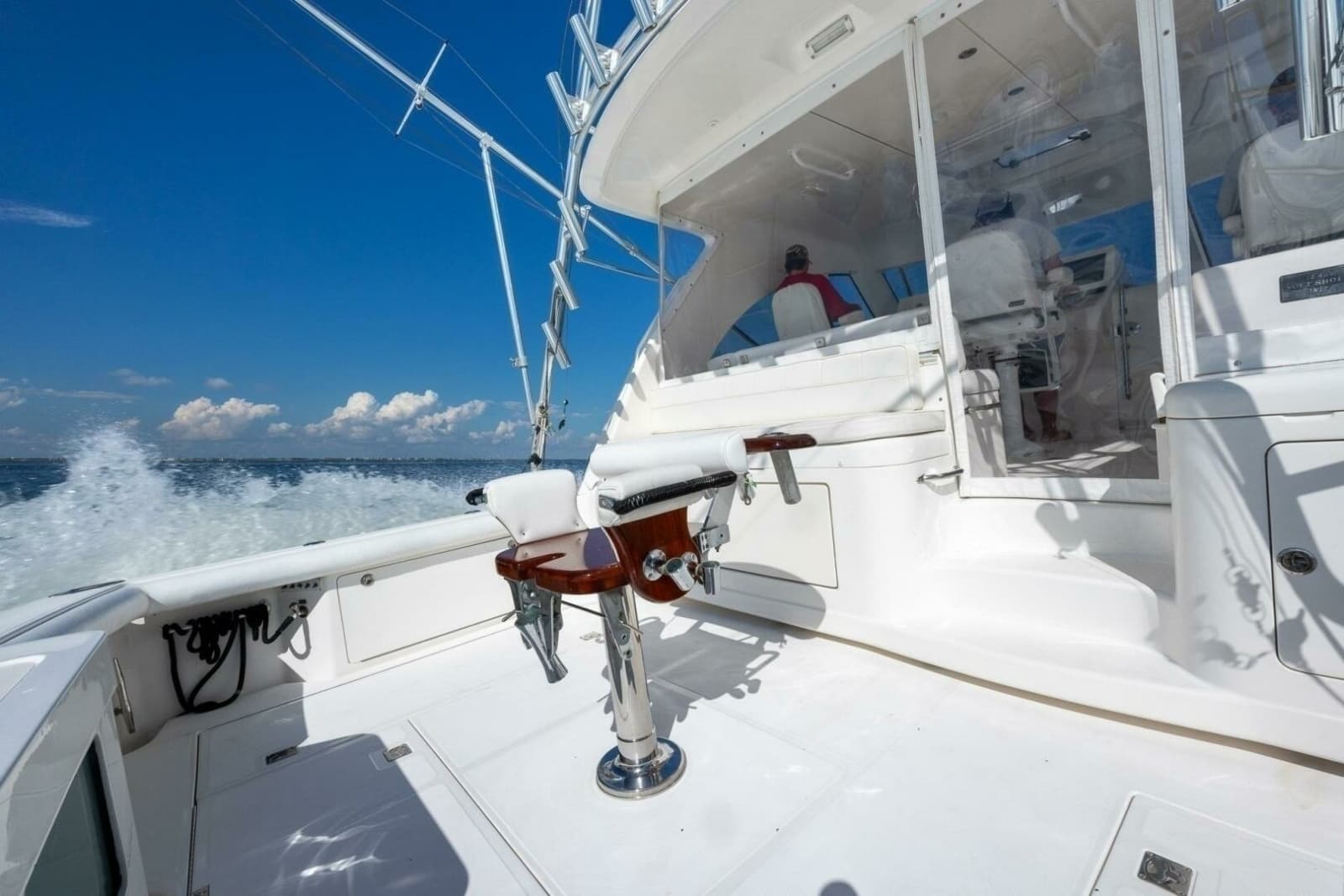 2012 Cabo 40 Express - Photo 25