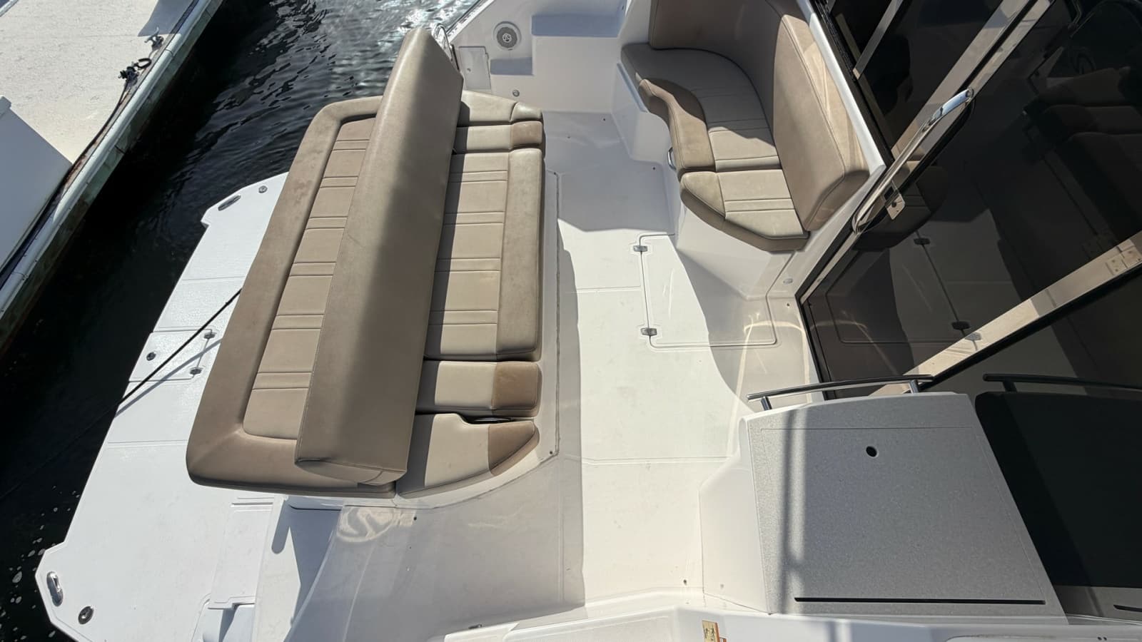 2014 Regal 46 Sport Coupe - Photo 42