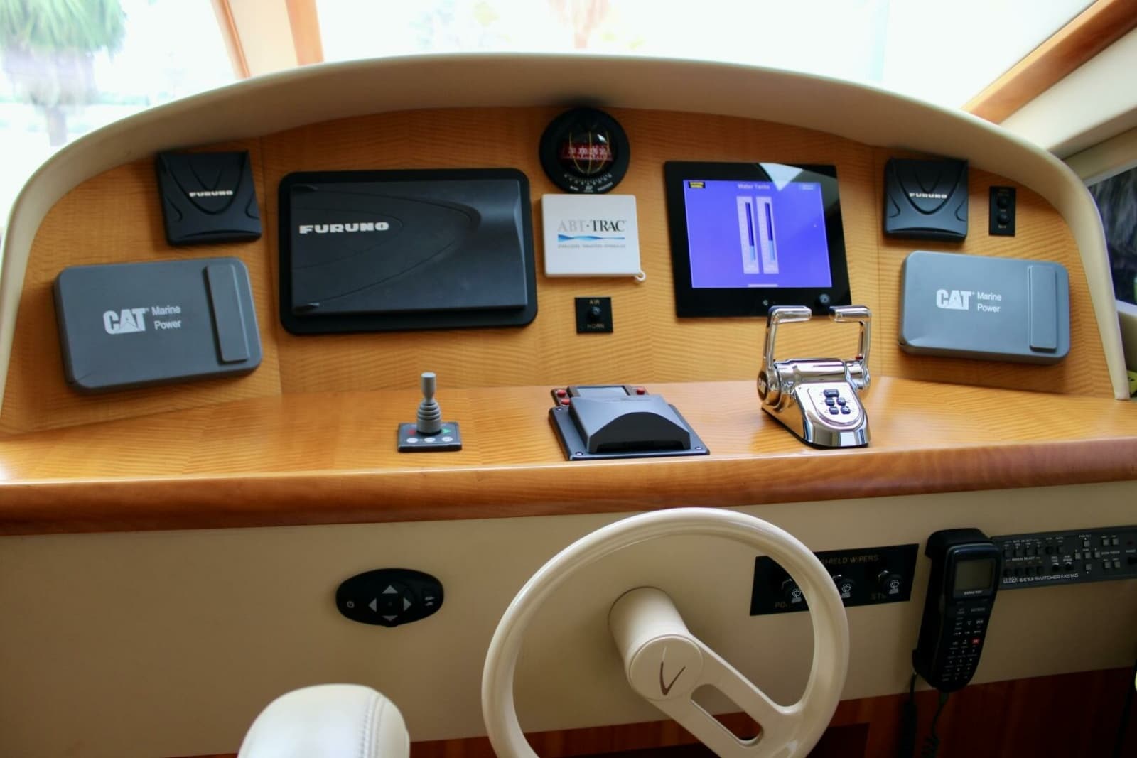 2007 Lazzara Yachts 74 Motor Yacht - Photo 57