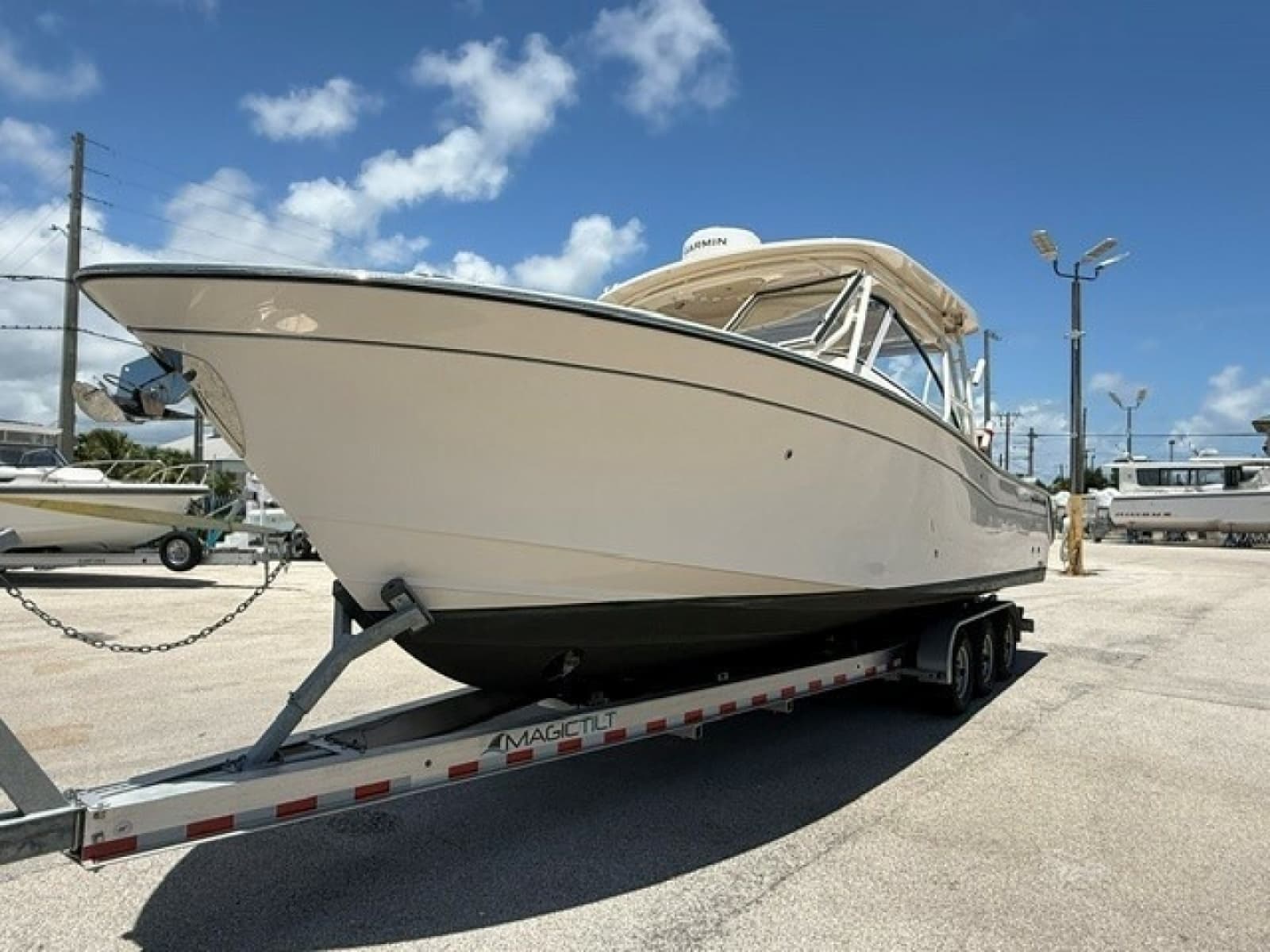 2023 Grady-White Freedom 307 - Photo 22