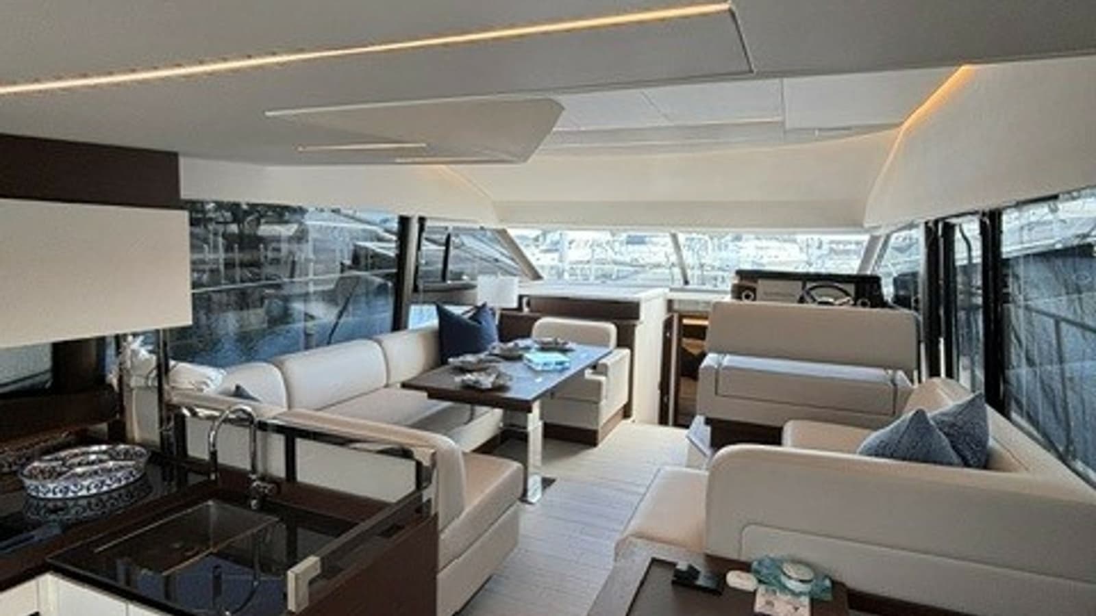 2024 Prestige 520 Flybridge - Photo 14