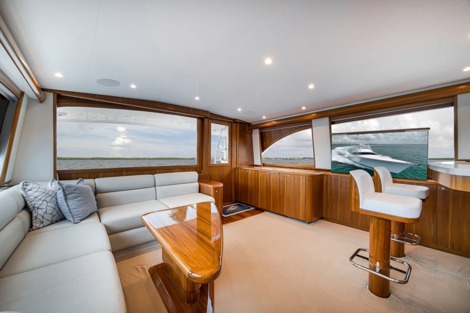 2021 Weaver 75 Convertible - Photo 19