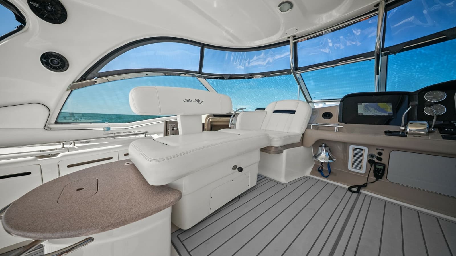 2005 Sea Ray Sundancer 500 - Photo 6