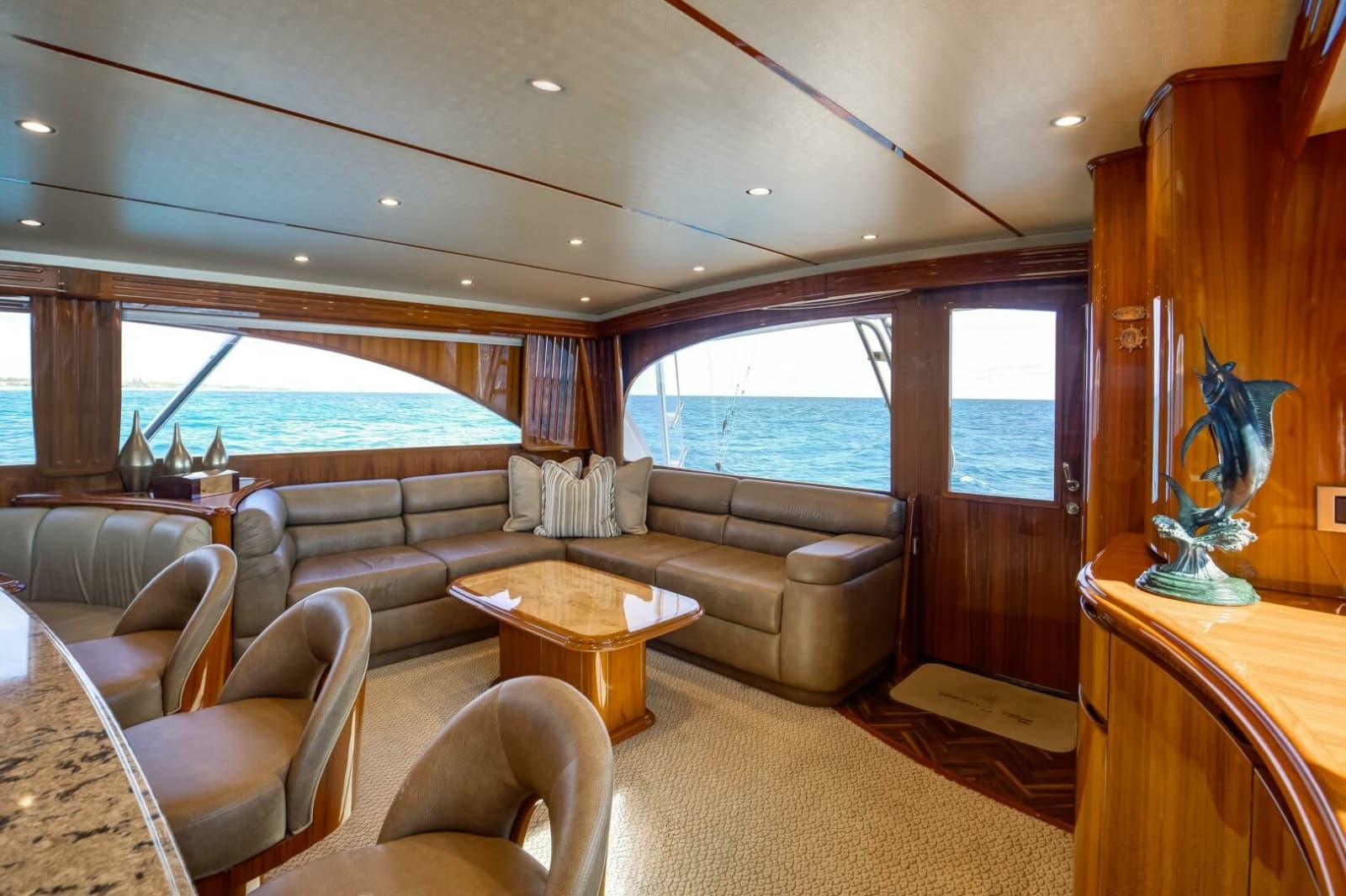 2015 Viking 70 Convertible - Photo 3