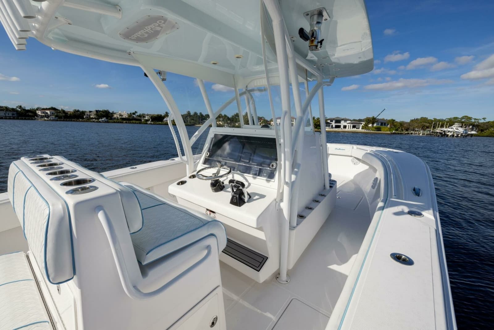 2018 SeaHunter 33 Center Console - Photo 7