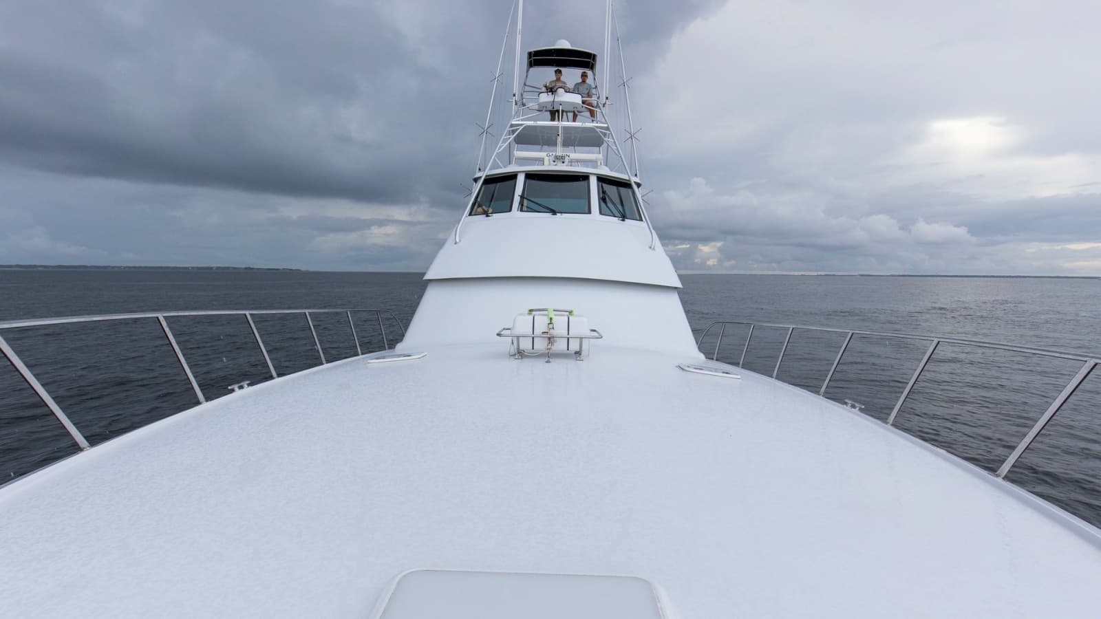 1999 Hatteras 60 Enclosed Bridge Convertible - Photo 34