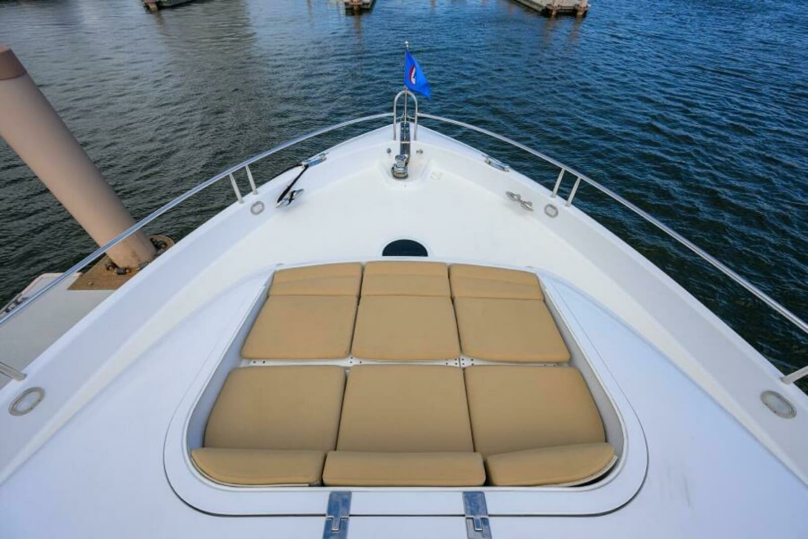 2007 Lazzara Yachts 80 Enclosed - Photo 48