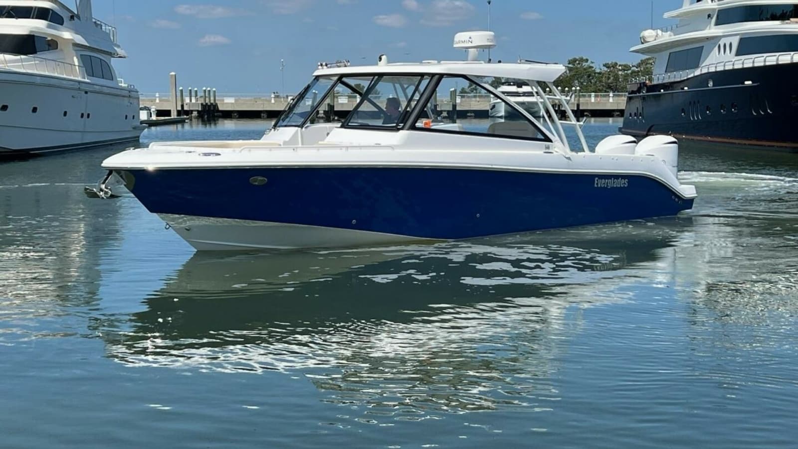 2019 Everglades 340 Dual Console - Photo 37