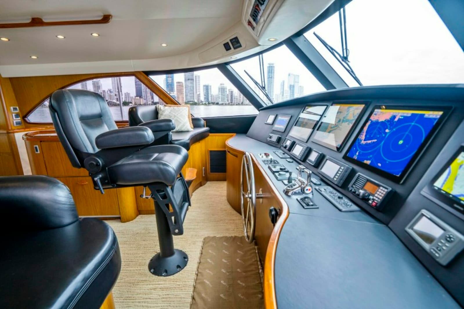 2011 Viking 70 Enclosed Bridge - Photo 21